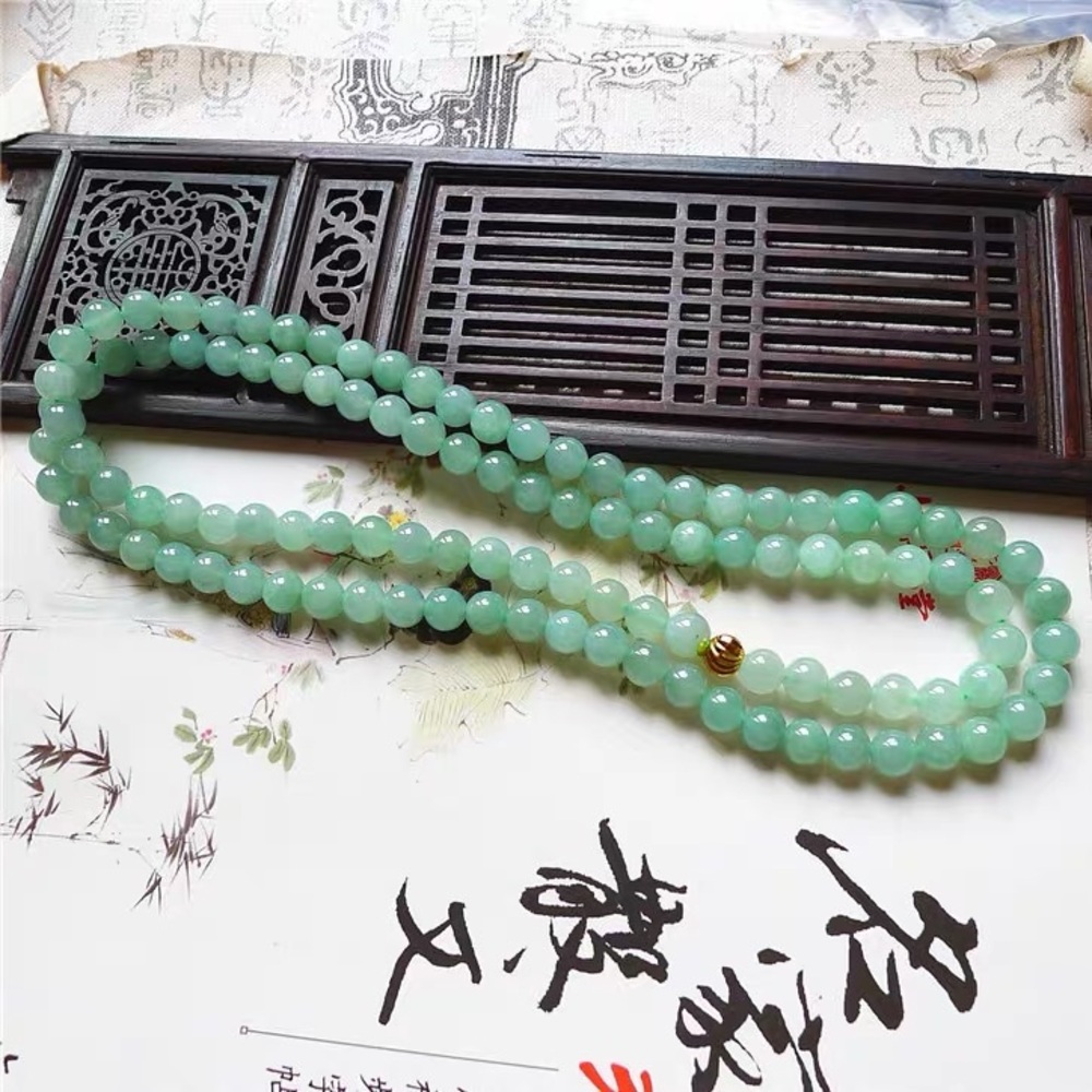 Natural Grade A Type Jadeite Burmese Jade necklace